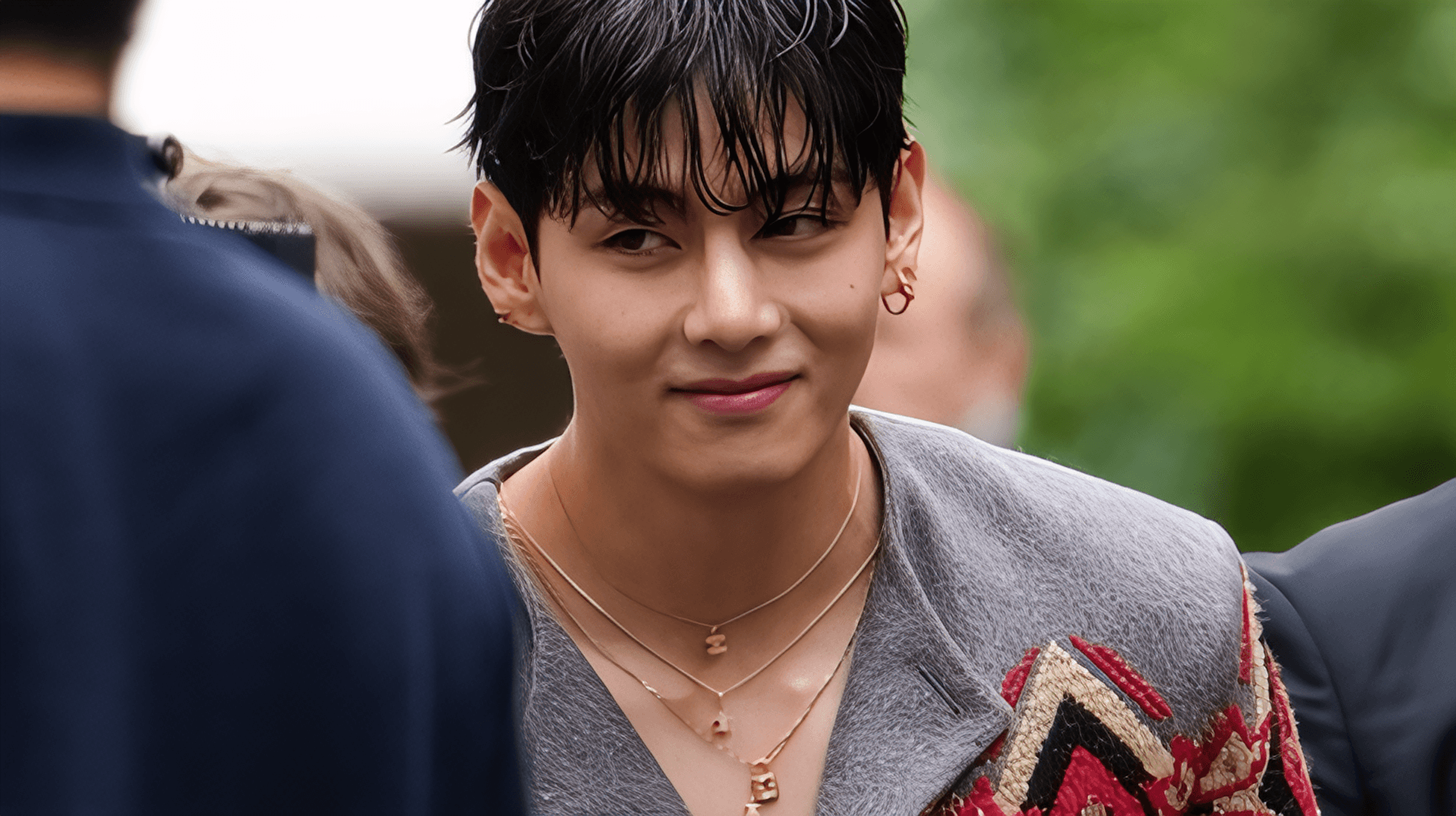 BTS V Pikat Dunia Fesyen Global dengan Kempen Celine Hiver 2026