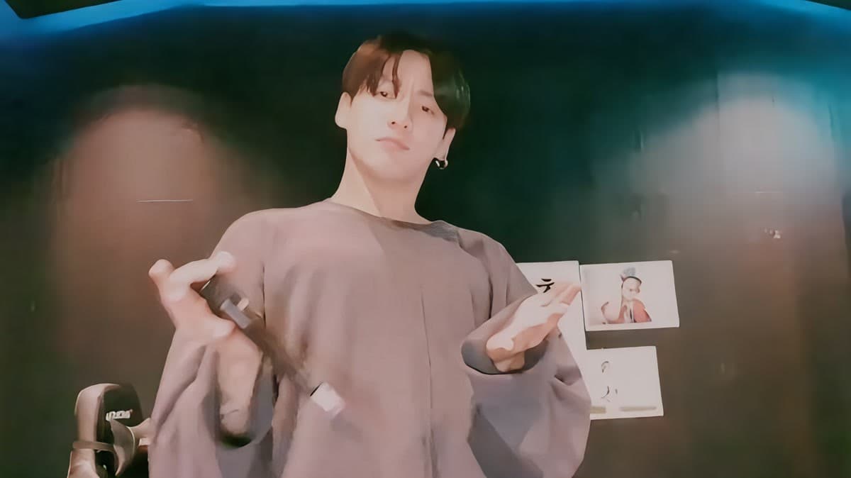 Mengapa Paparazzi New York Hanya Menumpukan Perhatian kepada Jungkook