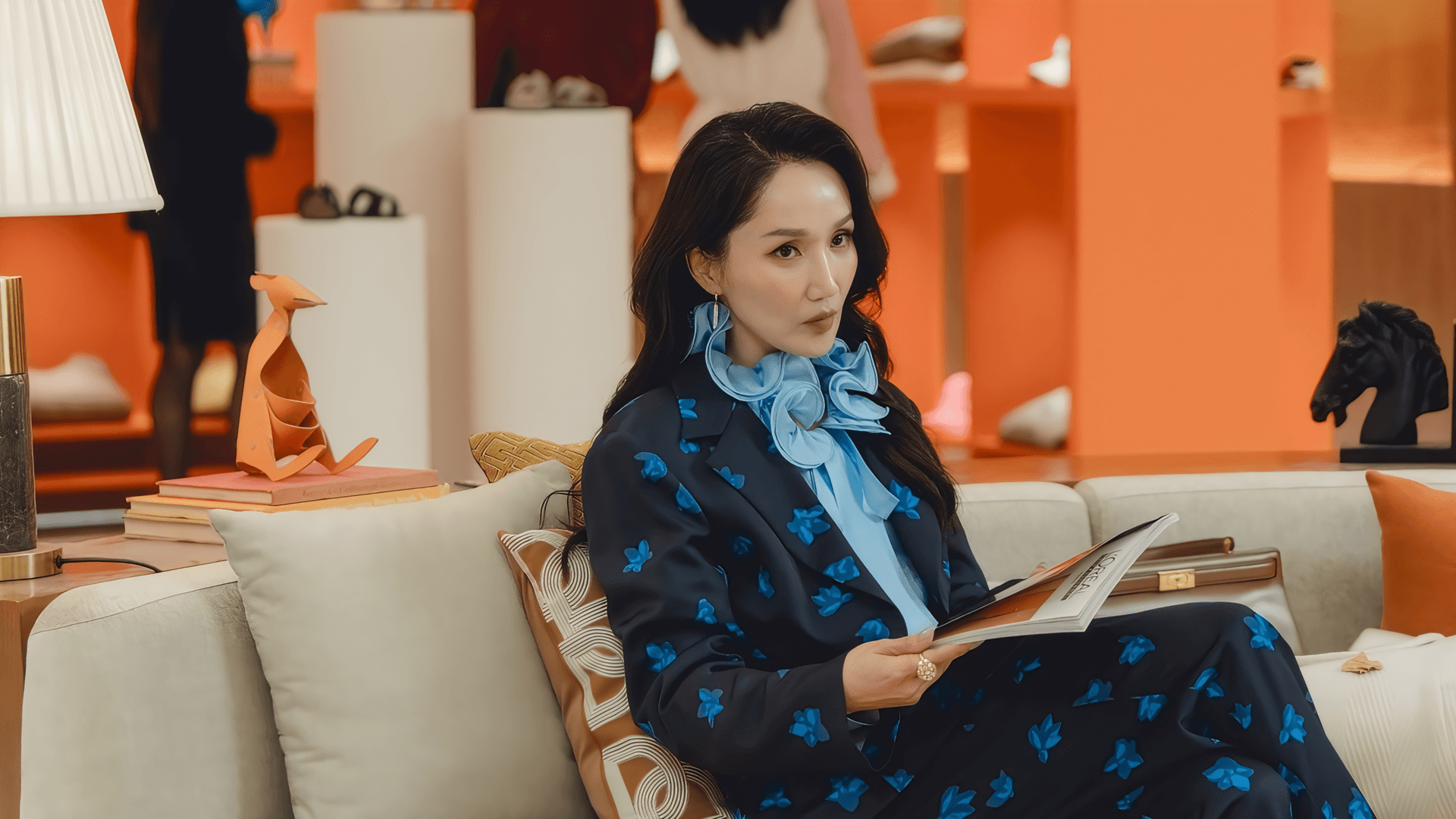 Shin Hye Sun Berkongsi tentang Keserasian yang Dibina Bersama Lee Jun Hyuk dalam The Art of Sarah Netflix