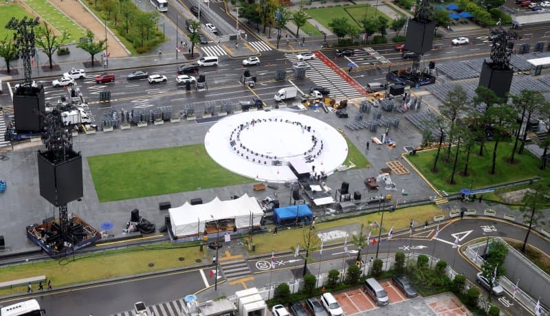 Data Seoul Mendedahkan Bilangan Penonton Sebenar Konsert BTS di Gwanghwamun