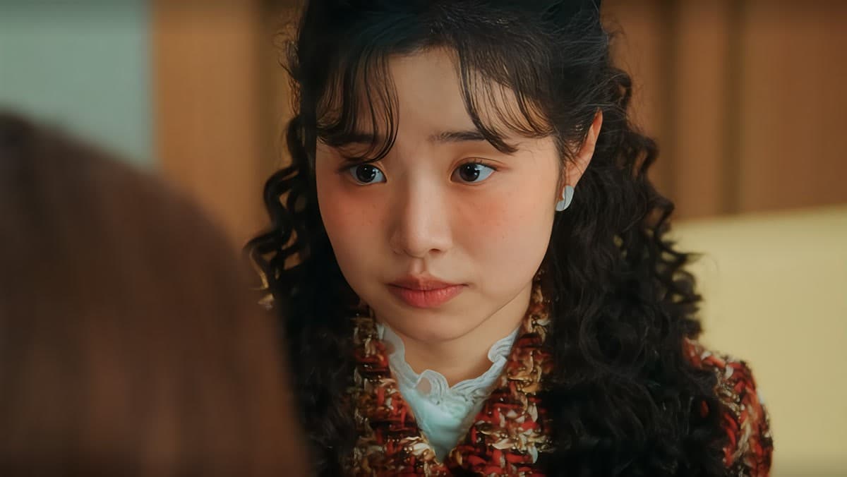 Sebab Sebenar Bintang Undercover Miss Hong Choi Ji-soo Masih Bekerja Sambilan