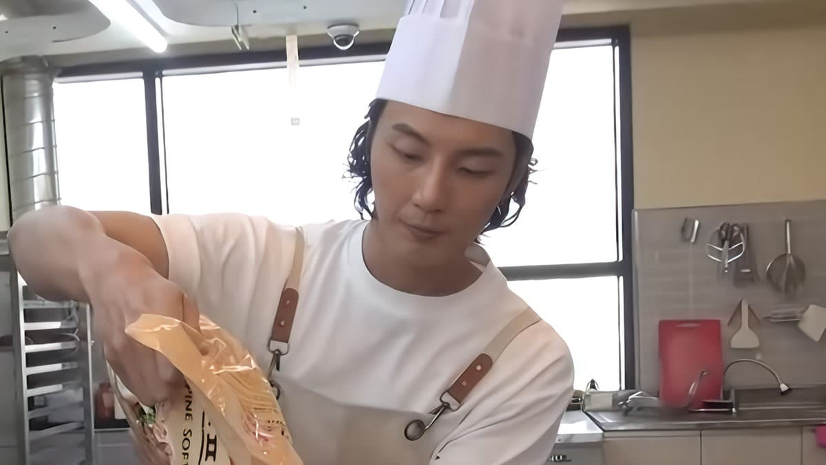 Raja Roti Kembali: Yoon Si-yoon Membuat Roti Semula Selepas 15 Tahun