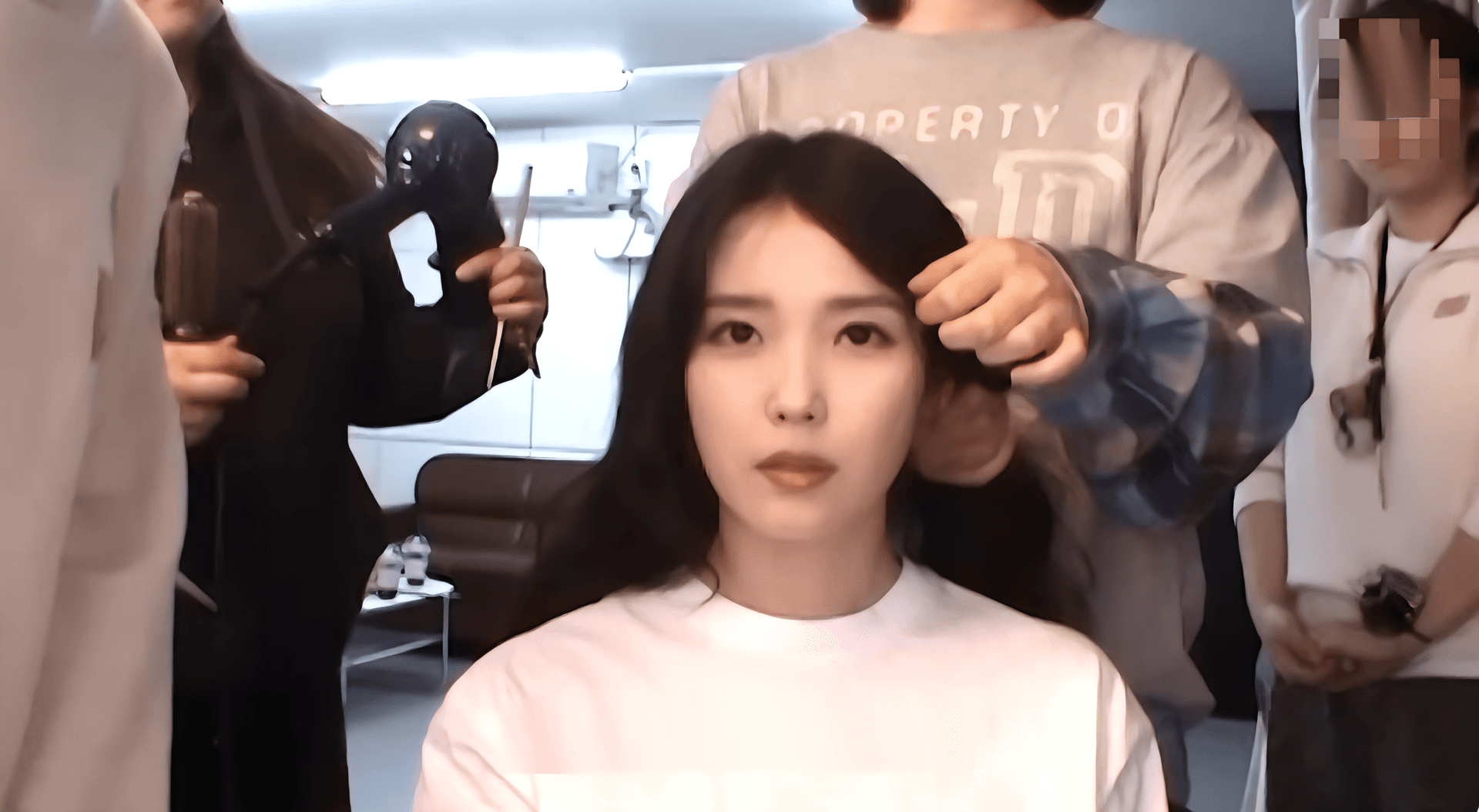 Video April Fools IU Meninggalkan Setiap Peminat Tanpa Kata-kata — Ini Sebabnya