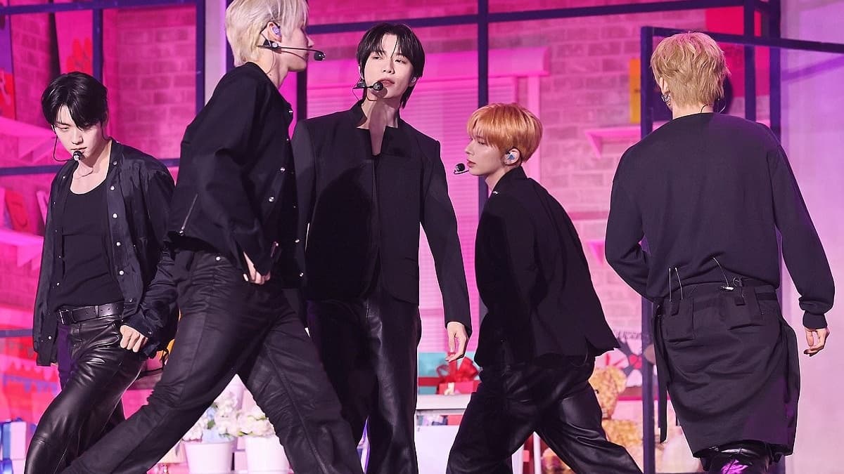 TXT 'Stick With You' Sapu Bersih Carta Selepas Cecah 10 Juta Tontonan