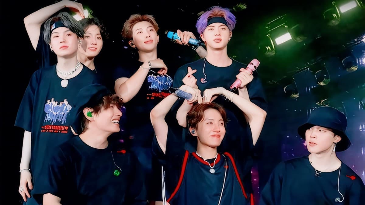 NME Hampir Sempurna, BBC Terkejut: Jelajah ARIRANG BTS Buat Dunia Terdiam