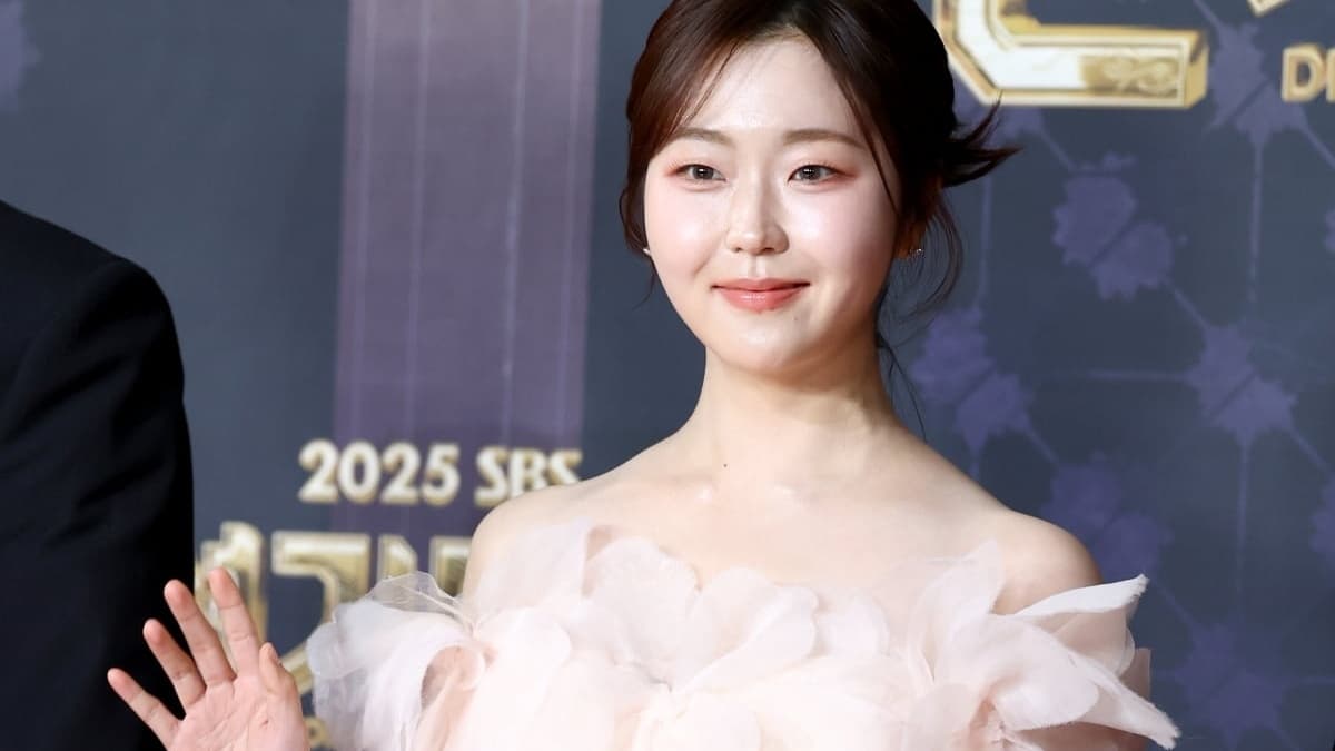 Byun Woo-seok Ucap Tahniah kepada Rakan Lakon Seo Hye-won atas Perkahwinan: "Saya Sangat Gembira untuk Awak"