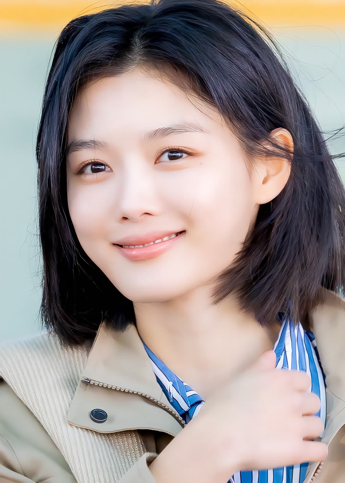 Surat Tangan Kim Yoo-jung Sentuh Peminat Menjelang 100 Days of Lies