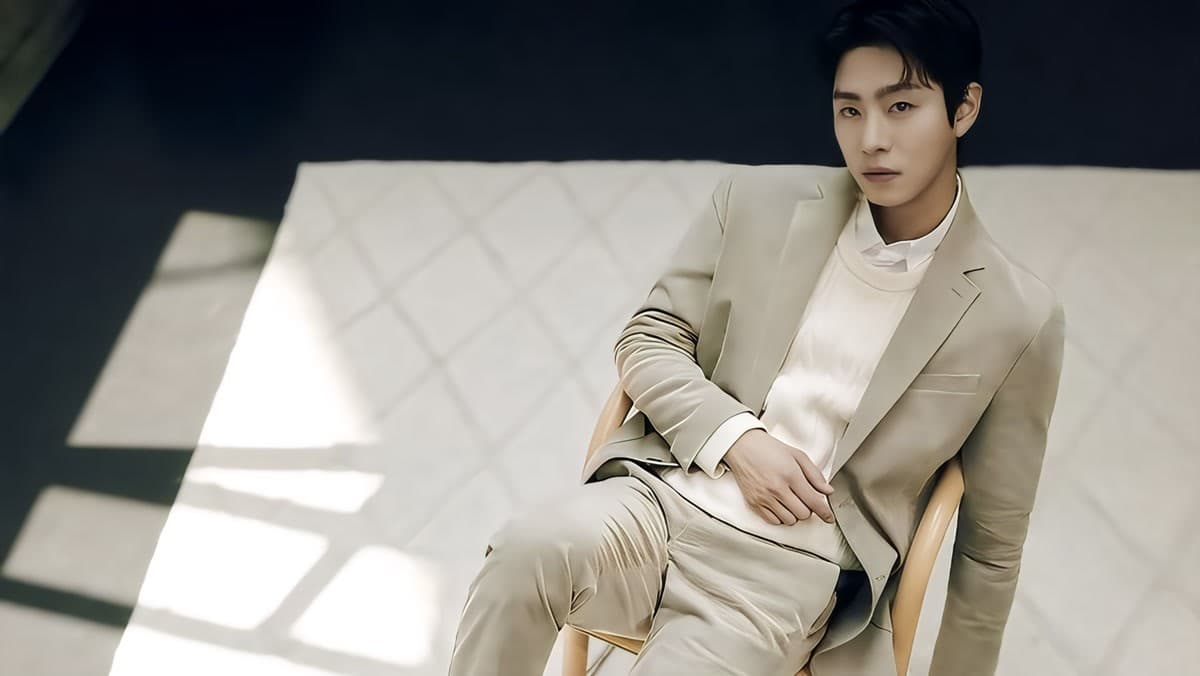Ahn Hyo-seop Menawan Hati di Oscar — Dengan Kipas Angin Mudah Alih