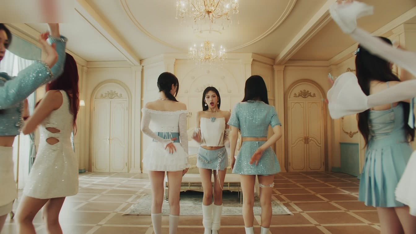 Bagaimana Pelatih Berusia 13 Tahun YG Menandakan Perubahan Industri Terbesar K-pop